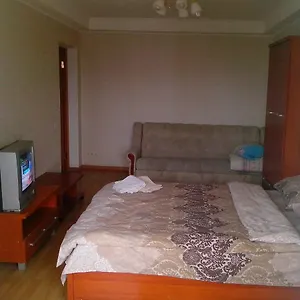 Homelike Flat Near The Iec On Levoberezhnaya Апартаменты Киев